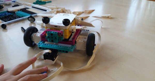 LEGO® robotok programozása
