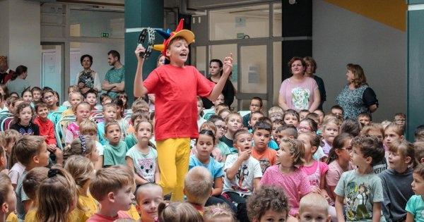 A magyar népmese napja és a zene világnapja