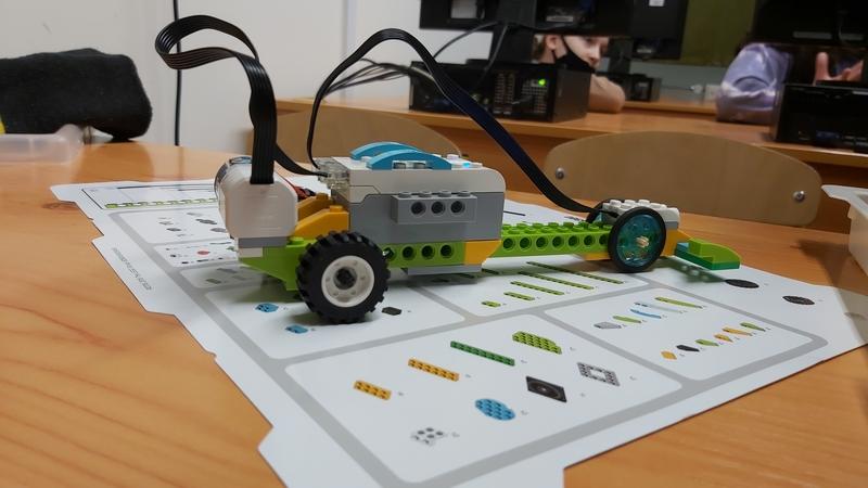 A kész robot