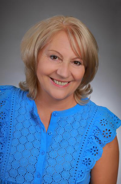 Bánáthy Jánosné